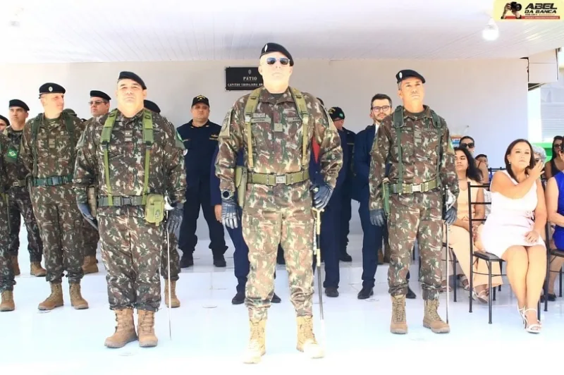 Solenidade marca troca de comando do Exército Brasileiro em Guaíra