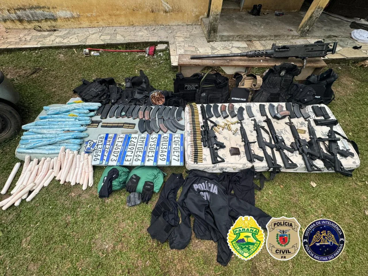 Com arsenal de guerra, grupo que iria tomar cidade no PR entra em confronto com a Polícia e seis morrem