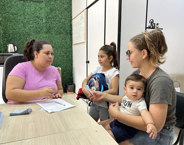 75% dos vales de R$ 200,00 já foram retirados para a compra de material escolar em Mercedes