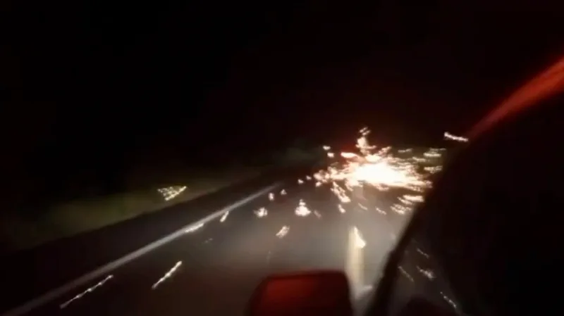 Perseguição cinematográfica: Após 40 km de fuga iniciada em Guaíra, Hilux com drogas é apreendida
