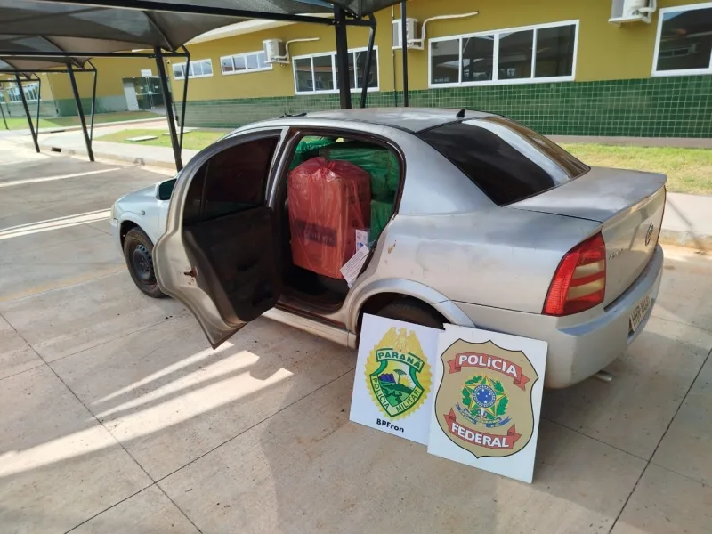 Carro com carga de cigarros contrabandeados é apreendido em Guaíra