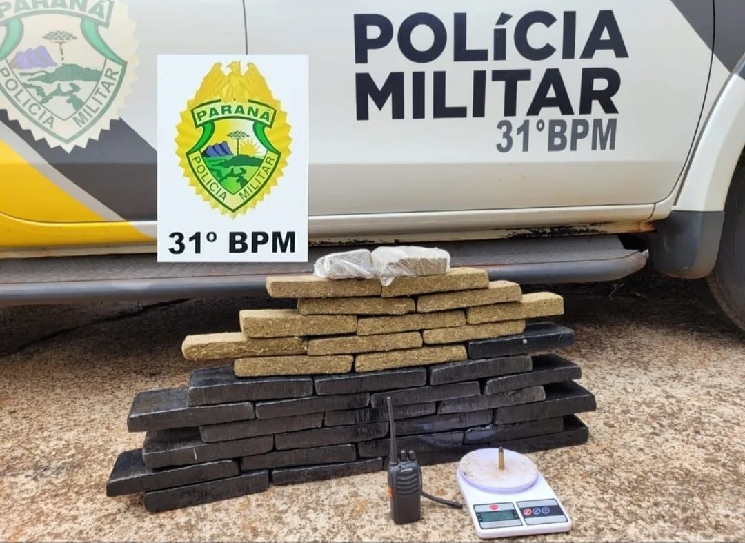 Denúncia leva a prisão de jovem e apreensão de maconha em Terra Roxa