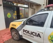 Dois iPhones são furtados na praça de Mercedes