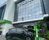 Sicredi instala totem para recarga de carros elétricos e híbridos em Marechal Rondon