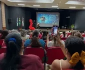 Palestra sobre autismo com Marcos Petry encanta e educa na abertura da semana pedagógica em Mercedes