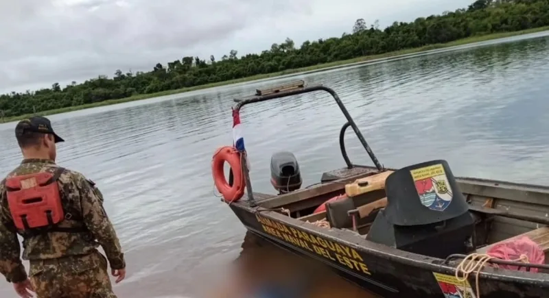 Barco vira e dois homens morrem afogados no Lago de Itaipu