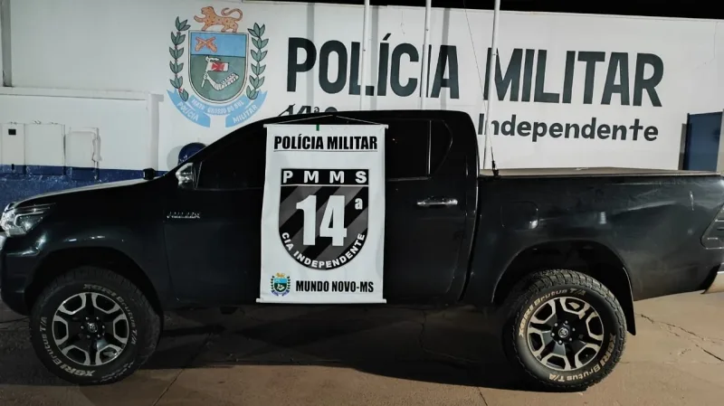 Caminhonete é tomada de assalto em Guaíra e recuperada entrando no Paraguai