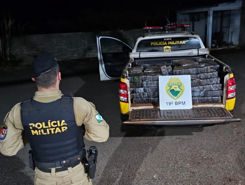 Polícia Militar de Mercedes apreende 400 kg de drogas