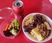 Seu almoço mais delicioso: Cantinho da Marmita atende em Mercedes! Confira!