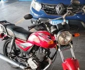 Guarda Municipal apreende moto paraguaia por emissão excessiva de fumaça em Guaíra