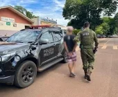 Dupla é presa com arma em frente a colégio de Nova Santa Rosa