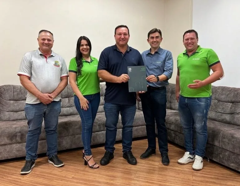 Mercedes inova e se torna a primeira prefeitura da região a abrir conta em cooperativa de crédito
