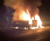 Carro é consumido por incêndio no trecho de Entre Rios a Santa Helena