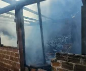 Incêndio de grandes proporções destrói depósito em Toledo