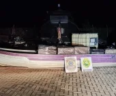 Barco carregado com cigarros é apreendido em Mercedes
