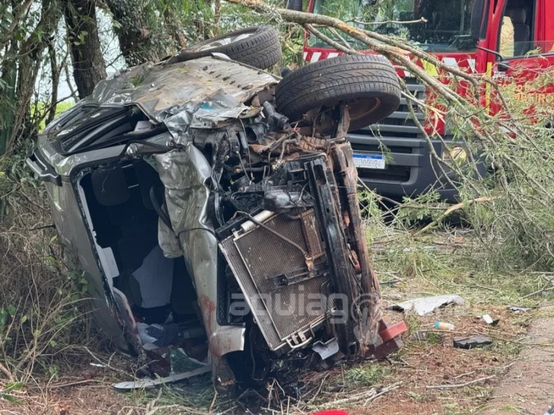 Caminhão de Mercedes se envolve em grave acidente em Marechal Rondon
