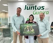 Associada do Sicredi em Guaíra ganha R$5 mil na campanha Poupança Premiada