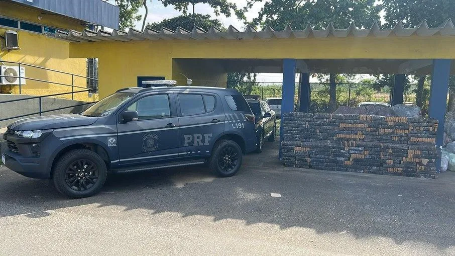 Saiu de Marechal: Carga de bolas de futebol escondia quase uma tonelada de maconha na BR-116