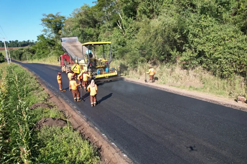 Revitalização da estrada Mercedes/Três Irmãs já passa de 70% e entra na reta final