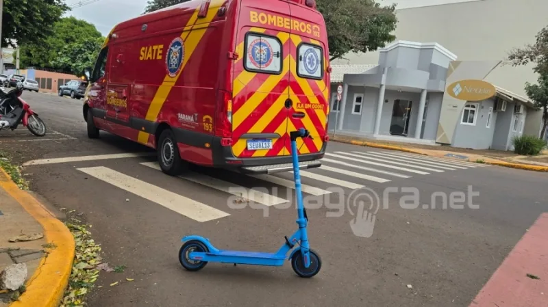 Câmera flagra colisão entre patinete e carro em Marechal Rondon