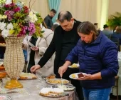 Mil pessoas prestigiam a abertura do Café Colonial de Mercedes; evento continua no sábado com alta expectativa