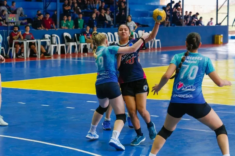 Handebol de Mercedes brilha e leva títulos nos Jogos da Juventude em Guaíra