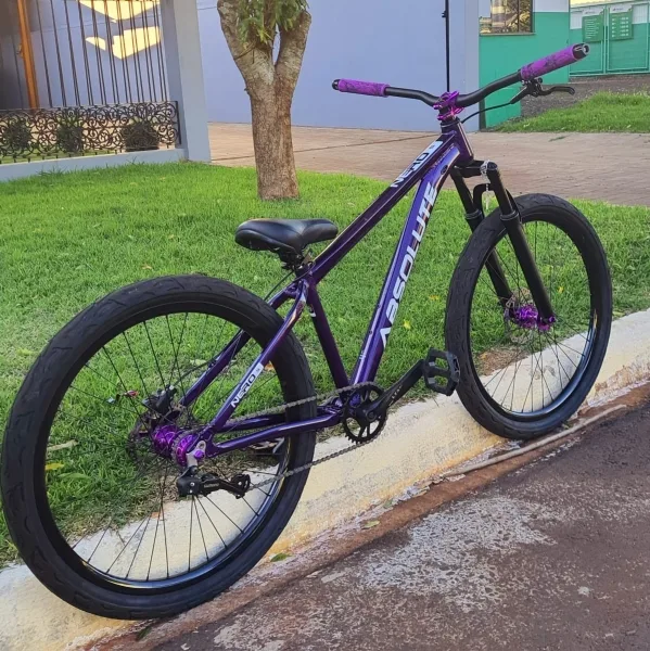 Bicicleta é furtada no colégio em Mercedes