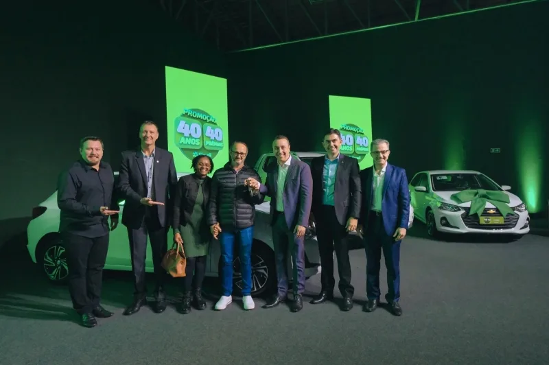 Moradores de Mercedes e Guaíra ganham carro 0km de campanha do Sicredi Aliança