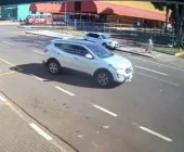 Criminoso armado rouba veículo em concessionária no Centro de Toledo