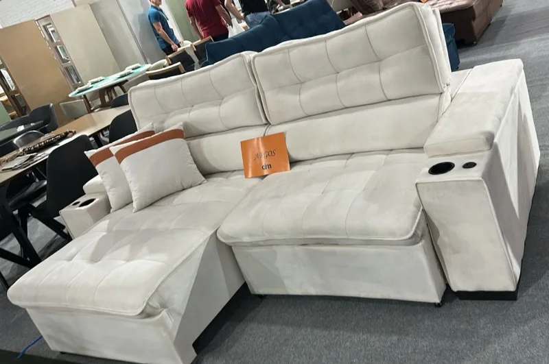 Estofados e camas box com 20% de desconto na Casa Móveis de Mercedes!