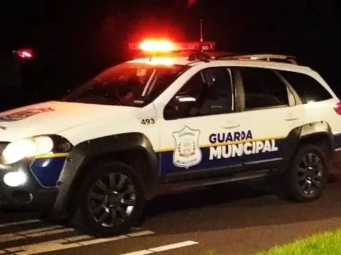 Família é vítima de assalto à mão armada em Guaíra