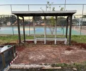 Prefeitura de Guaíra inicia instalação de novos abrigos de passageiros de ônibus