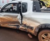 Violenta colisão entre veículos deixa motoristas feridos em trevo de Marechal Rondon