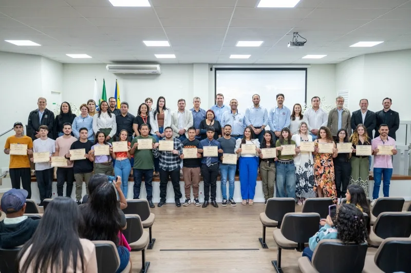 Guaíra realiza formatura do curso de Prototipagem do Projeto Qualifica Paraná 2025