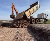 Mercedes constrói nova base em trechos críticos da estrada de São Marcos