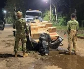 Barco carregado com cigarros é apreendido em Mercedes