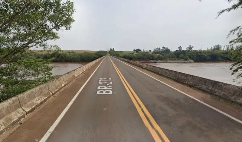DNIT interdita ponte do Rio Piquiri na BR-272 para veículos com mais de 36 toneladas