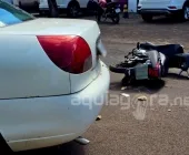 Acidente em avenida de Marechal Rondon deixa motociclista ferido