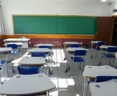 Professor é preso suspeito de estuprar alunos de 13 anos em colégio na região