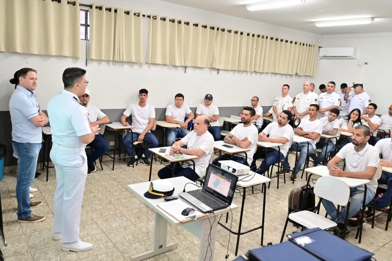 Marinha de Guaíra e Escola do Trabalho formam novos Aquaviários – Marinheiro Fluvial de Máquinas