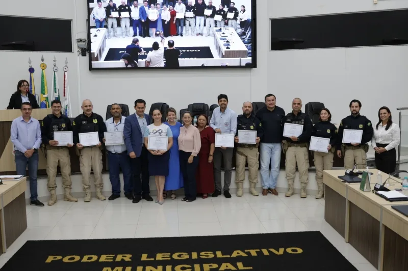Guaíra recebe reconhecimento da Assembleia Legislativa do Paraná ao Projeto Educar PRF