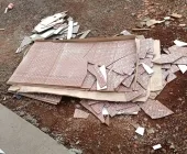 Construtor chega à obra em Mercedes e encontra materiais vandalizados