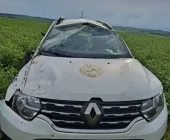 Viatura da PM capota após colisão com caminhão de Marechal Rondon na PR-239