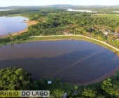 Praianha de Santa Helena é interditada após registros de ataques de piranhas