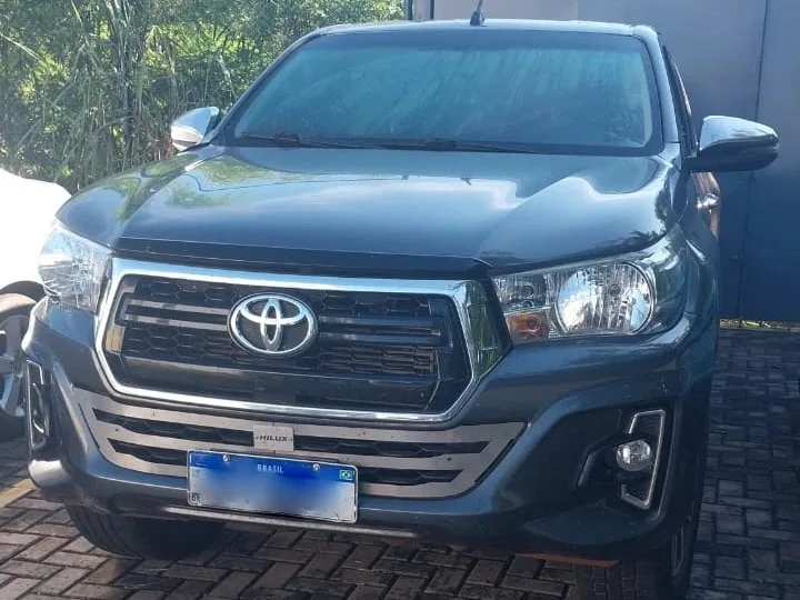 Furto de caminhonete termina com perseguição na BR-163 e homem baleado entre Mercedes e Guaíra