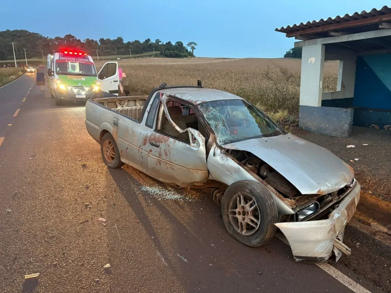 Tentativa de homicídio em Mercedes termina com esfaqueamento e grave acidente