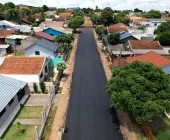 Asfaltamento avança no Residencial Mercedes