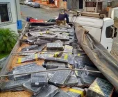 PRF apreende mais de 1,6 t de maconha escondida em carga de soja na BR-277