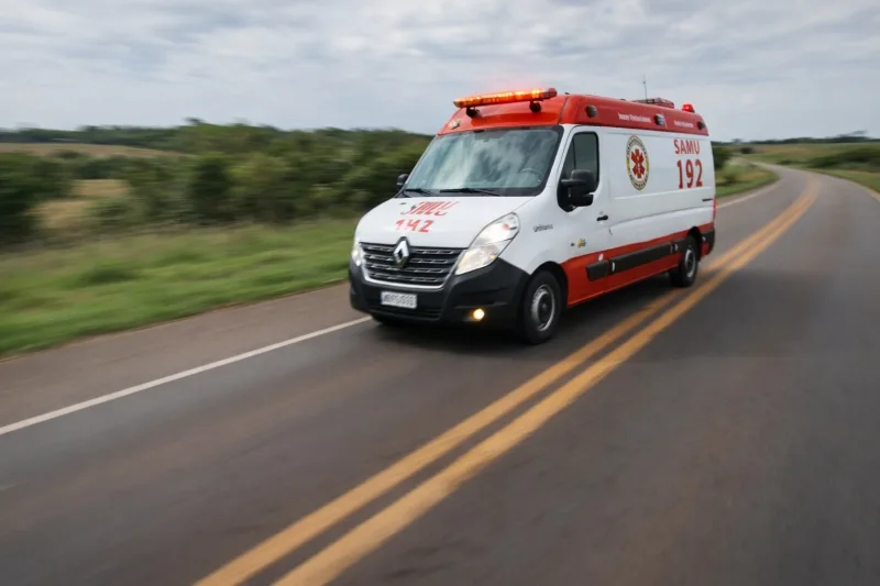 Motociclista fica gravemente ferido em acidente na BR-272 em Guaíra
