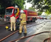 Casa é destruida por incêndio em Marechal Rondon e idosa é resgatada por vizinhos